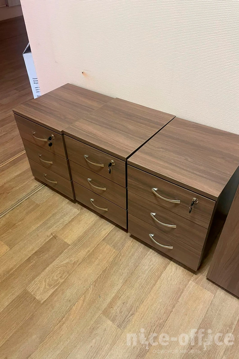 Мебель для персонала Агат фото в интерьере 2